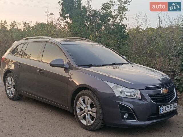 Серый Шевроле Круз, объемом двигателя 1.69 л и пробегом 211 тыс. км за 7200 $, фото 1 на Automoto.ua