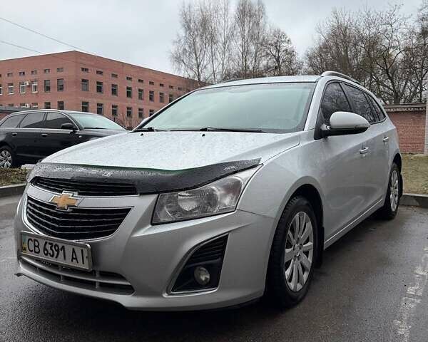 Серый Шевроле Круз, объемом двигателя 1.6 л и пробегом 249 тыс. км за 7900 $, фото 1 на Automoto.ua