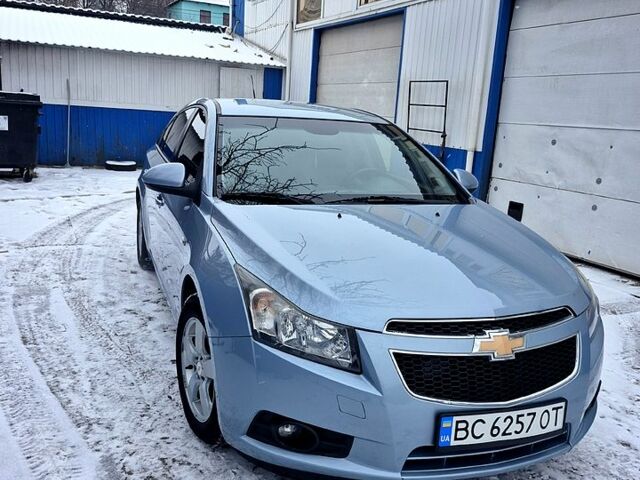 Синий Шевроле Круз, объемом двигателя 1.6 л и пробегом 20500 тыс. км за 6700 $, фото 1 на Automoto.ua