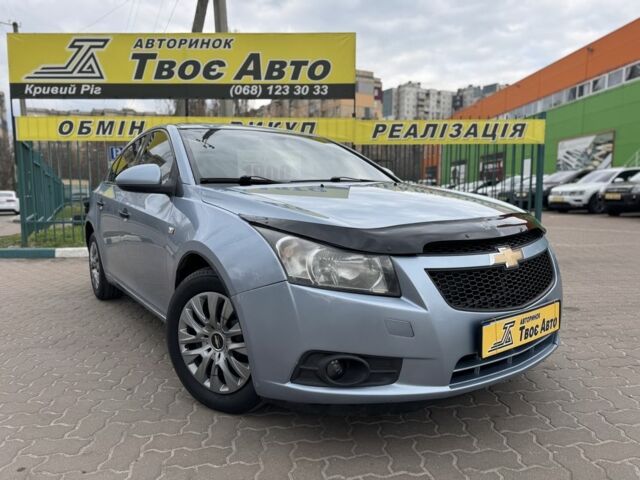 Синій Шевроле Круз, об'ємом двигуна 1.6 л та пробігом 220 тис. км за 5900 $, фото 1 на Automoto.ua