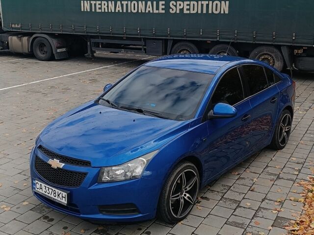 Синій Шевроле Круз, об'ємом двигуна 1.6 л та пробігом 248 тис. км за 6600 $, фото 1 на Automoto.ua