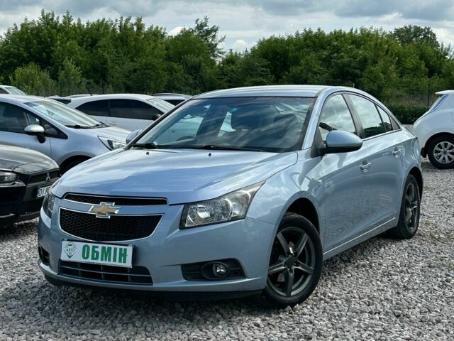 Синий Шевроле Круз, объемом двигателя 1.8 л и пробегом 179 тыс. км за 6600 $, фото 1 на Automoto.ua