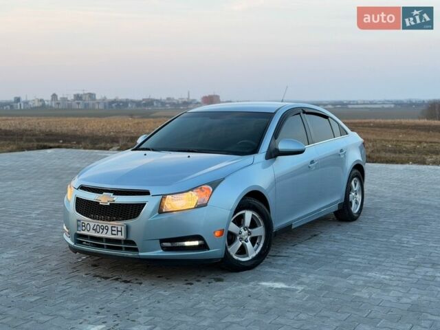 Синий Шевроле Круз, объемом двигателя 1.4 л и пробегом 190 тыс. км за 5300 $, фото 1 на Automoto.ua