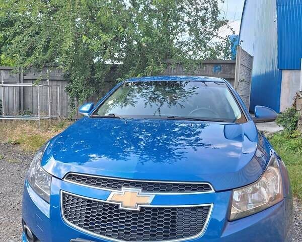 Синий Шевроле Круз, объемом двигателя 1.8 л и пробегом 202 тыс. км за 8950 $, фото 1 на Automoto.ua