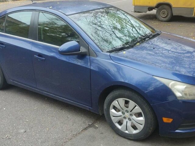 Синий Шевроле Круз, объемом двигателя 1.8 л и пробегом 240 тыс. км за 7000 $, фото 1 на Automoto.ua