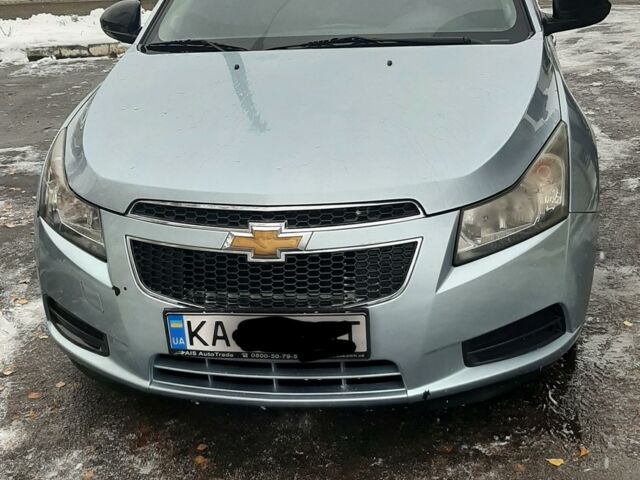 Синий Шевроле Круз, объемом двигателя 1.8 л и пробегом 147 тыс. км за 6500 $, фото 1 на Automoto.ua