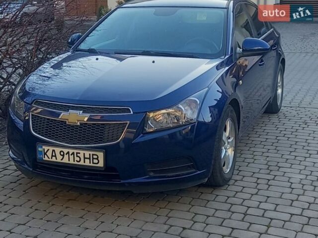 Синий Шевроле Круз, объемом двигателя 1.4 л и пробегом 137 тыс. км за 7200 $, фото 1 на Automoto.ua