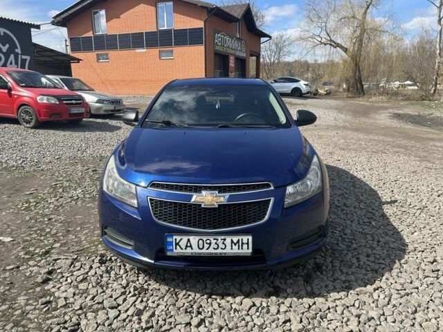 Синий Шевроле Круз, объемом двигателя 1.8 л и пробегом 190 тыс. км за 4600 $, фото 1 на Automoto.ua