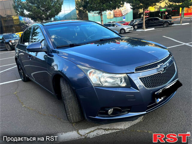 Синий Шевроле Круз, объемом двигателя 1.4 л и пробегом 228 тыс. км за 5500 $, фото 1 на Automoto.ua