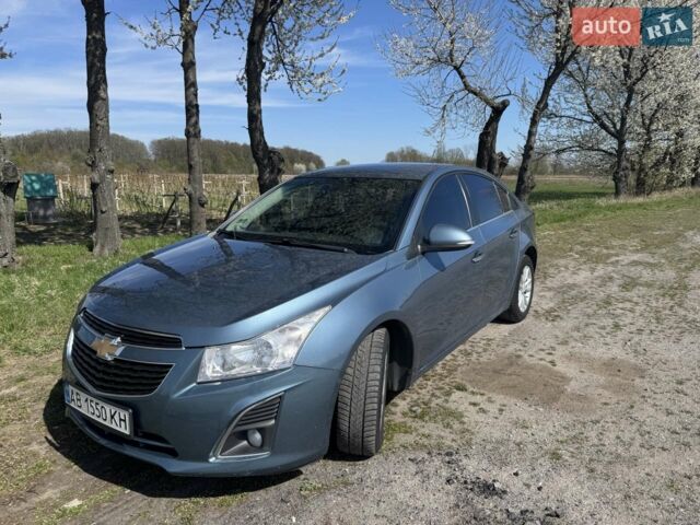 Синий Шевроле Круз, объемом двигателя 1.8 л и пробегом 169 тыс. км за 8000 $, фото 1 на Automoto.ua