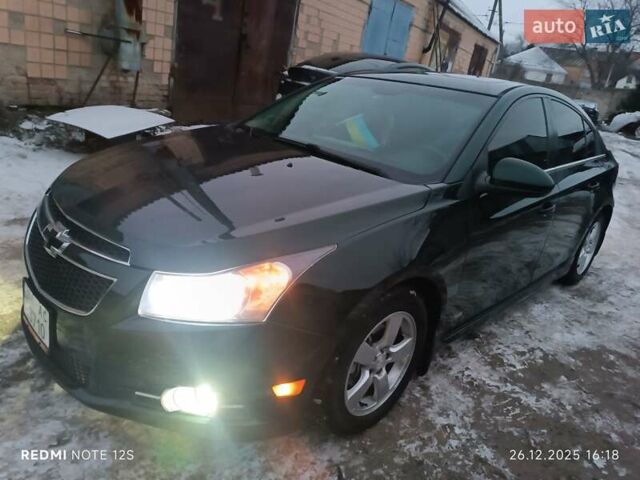 Зеленый Шевроле Круз, объемом двигателя 1.36 л и пробегом 177 тыс. км за 7000 $, фото 1 на Automoto.ua