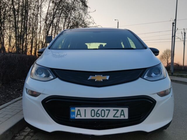 Білий Шевроле Інша, об'ємом двигуна 0 л та пробігом 130 тис. км за 14027 $, фото 1 на Automoto.ua