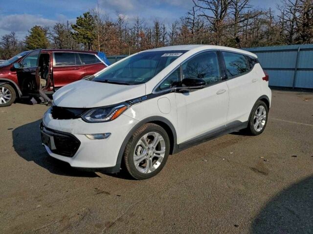 Белый Шевроле Другая, объемом двигателя 0 л и пробегом 103 тыс. км за 3100 $, фото 1 на Automoto.ua