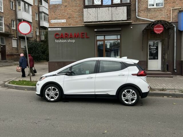 Белый Шевроле Другая, объемом двигателя 0 л и пробегом 143 тыс. км за 14600 $, фото 1 на Automoto.ua