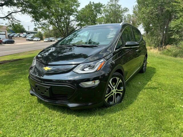 Черный Шевроле Другая, объемом двигателя 0 л и пробегом 38 тыс. км за 10000 $, фото 1 на Automoto.ua