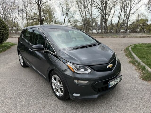 Серый Шевроле Другая, объемом двигателя 0 л и пробегом 173 тыс. км за 12500 $, фото 1 на Automoto.ua