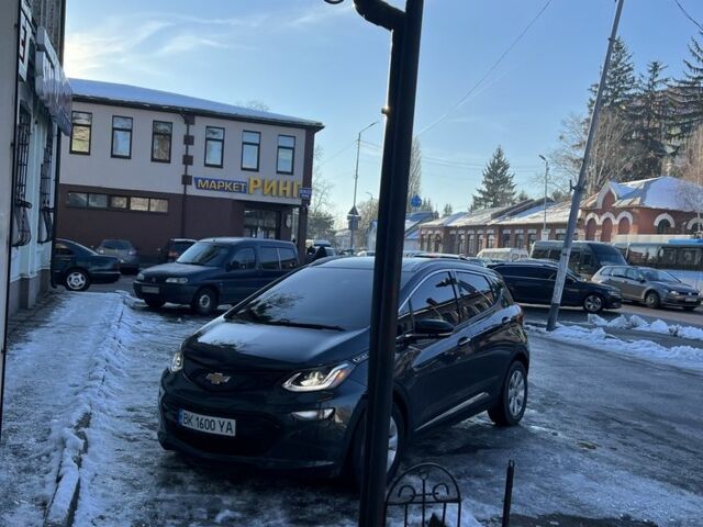 Сірий Шевроле Інша, об'ємом двигуна 0 л та пробігом 150 тис. км за 16499 $, фото 1 на Automoto.ua