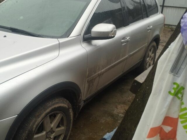 Серый Шевроле Другая, объемом двигателя 3.2 л и пробегом 322 тыс. км за 4000 $, фото 1 на Automoto.ua