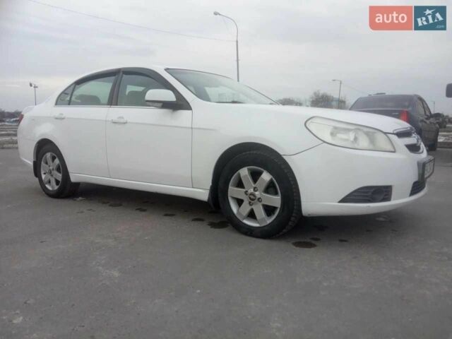 Білий Шевроле Епіка, об'ємом двигуна 0 л та пробігом 194 тис. км за 4300 $, фото 1 на Automoto.ua