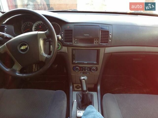 Чорний Шевроле Епіка, об'ємом двигуна 2 л та пробігом 220 тис. км за 4200 $, фото 1 на Automoto.ua