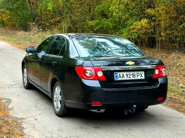 Чорний Шевроле Епіка, об'ємом двигуна 2 л та пробігом 270 тис. км за 2600 $, фото 1 на Automoto.ua