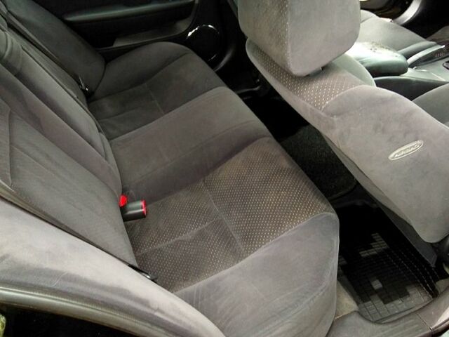 Чорний Шевроле Епіка, об'ємом двигуна 2 л та пробігом 263 тис. км за 4000 $, фото 1 на Automoto.ua