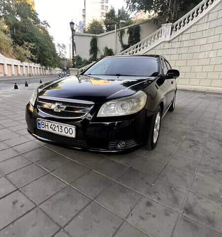 Черный Шевроле Эпика, объемом двигателя 2 л и пробегом 331 тыс. км за 4400 $, фото 1 на Automoto.ua