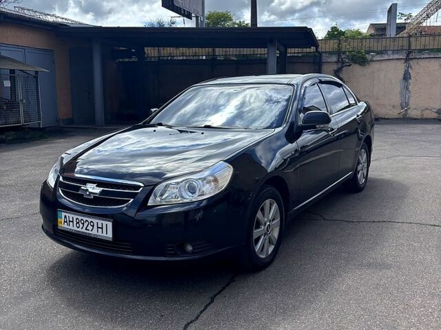 Черный Шевроле Эпика, объемом двигателя 2.5 л и пробегом 230 тыс. км за 6500 $, фото 1 на Automoto.ua