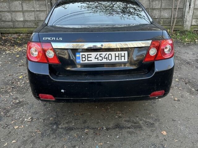 Черный Шевроле Эпика, объемом двигателя 2 л и пробегом 236 тыс. км за 4099 $, фото 1 на Automoto.ua