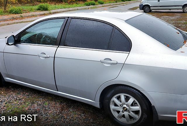 Шевроле Епіка, об'ємом двигуна 2 л та пробігом 313 тис. км за 4000 $, фото 1 на Automoto.ua