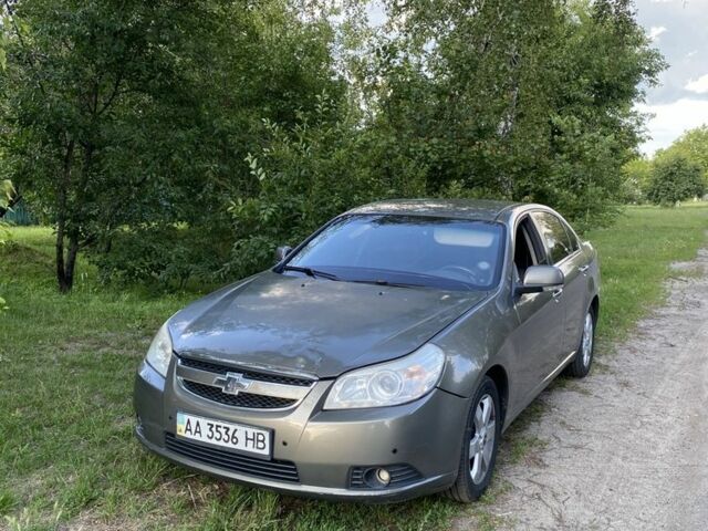 Сірий Шевроле Епіка, об'ємом двигуна 2.5 л та пробігом 182 тис. км за 2500 $, фото 1 на Automoto.ua