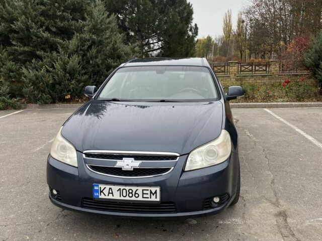Серый Шевроле Эпика, объемом двигателя 2 л и пробегом 250 тыс. км за 4300 $, фото 1 на Automoto.ua