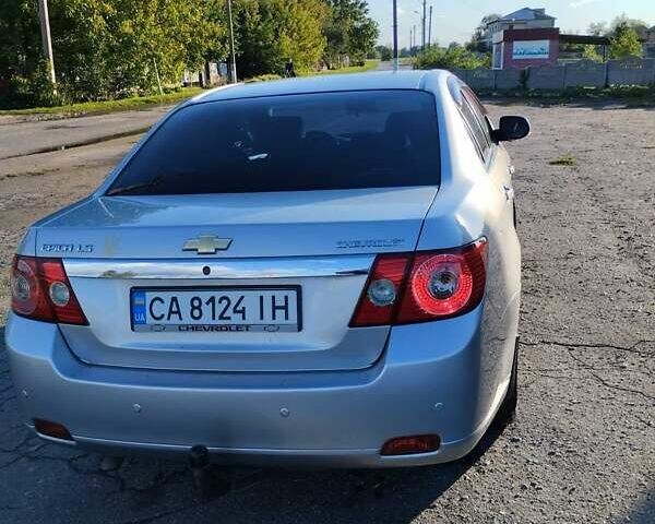 Серый Шевроле Эпика, объемом двигателя 2 л и пробегом 185 тыс. км за 6500 $, фото 1 на Automoto.ua