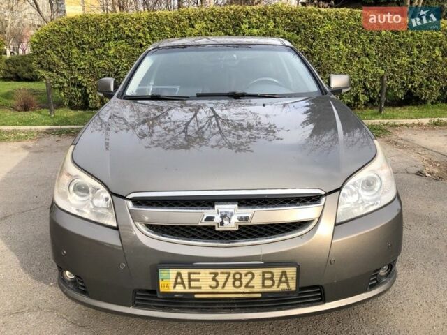Сірий Шевроле Епіка, об'ємом двигуна 2.5 л та пробігом 171 тис. км за 5000 $, фото 1 на Automoto.ua