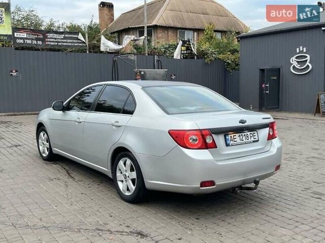 Серый Шевроле Эпика, объемом двигателя 2 л и пробегом 206 тыс. км за 4700 $, фото 1 на Automoto.ua