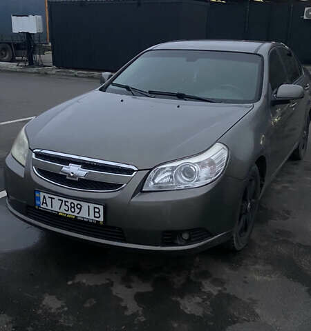 Серый Шевроле Эпика, объемом двигателя 1.99 л и пробегом 299 тыс. км за 3500 $, фото 1 на Automoto.ua