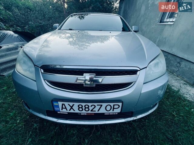 Сірий Шевроле Епіка, об'ємом двигуна 2 л та пробігом 201 тис. км за 3800 $, фото 1 на Automoto.ua