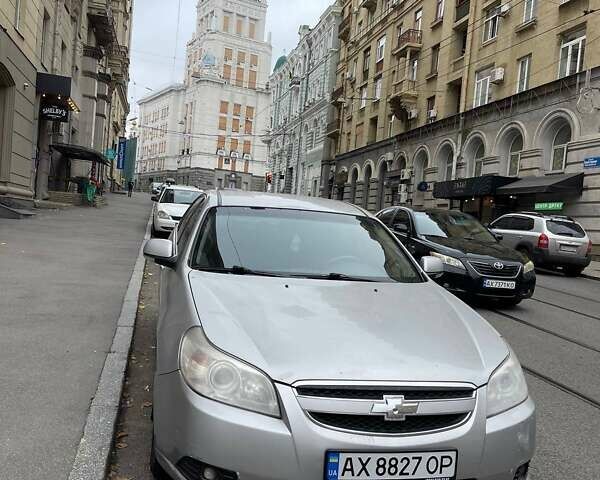 Серый Шевроле Эпика, объемом двигателя 1.99 л и пробегом 199 тыс. км за 3900 $, фото 1 на Automoto.ua