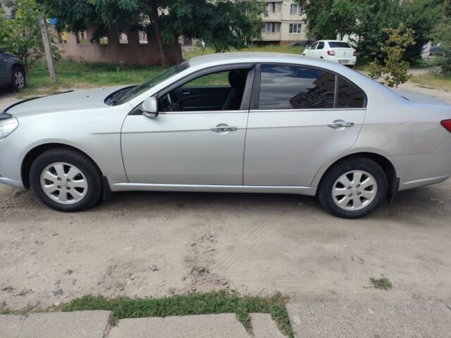 Сірий Шевроле Епіка, об'ємом двигуна 2 л та пробігом 170 тис. км за 4500 $, фото 1 на Automoto.ua