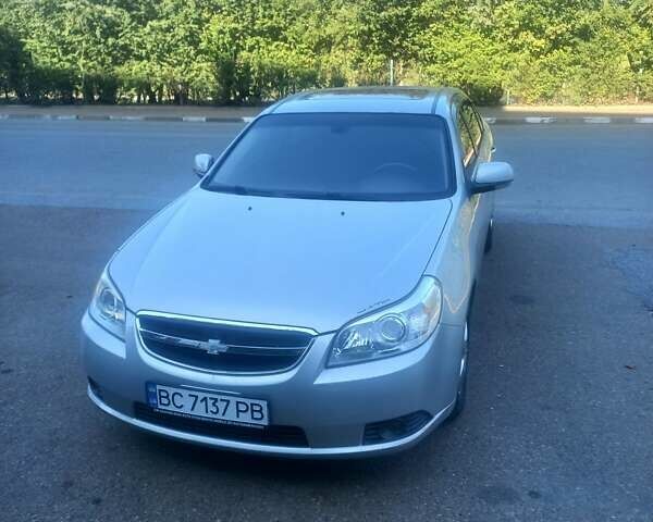 Сірий Шевроле Епіка, об'ємом двигуна 1.99 л та пробігом 200 тис. км за 5400 $, фото 1 на Automoto.ua