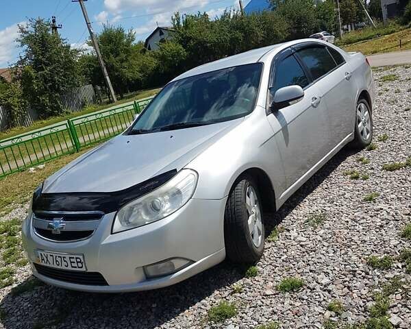 Серый Шевроле Эпика, объемом двигателя 2.49 л и пробегом 151 тыс. км за 5000 $, фото 1 на Automoto.ua