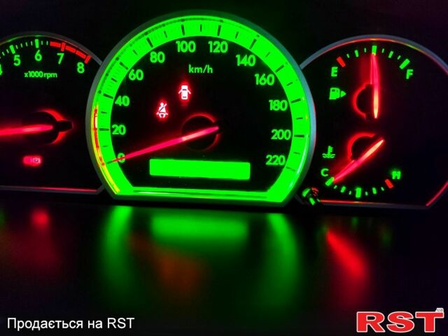 Серый Шевроле Эпика, объемом двигателя 2 л и пробегом 129 тыс. км за 5600 $, фото 1 на Automoto.ua