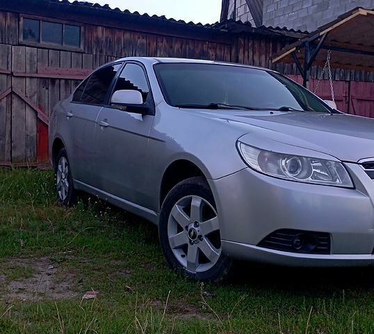 Сірий Шевроле Епіка, об'ємом двигуна 2 л та пробігом 0 тис. км за 4000 $, фото 1 на Automoto.ua