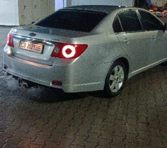 Серый Шевроле Эпика, объемом двигателя 2 л и пробегом 236 тыс. км за 2900 $, фото 1 на Automoto.ua