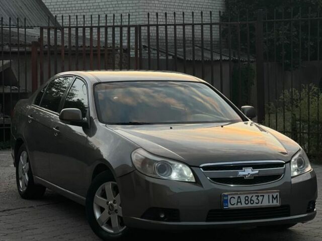 Серый Шевроле Эпика, объемом двигателя 2 л и пробегом 214 тыс. км за 3800 $, фото 1 на Automoto.ua
