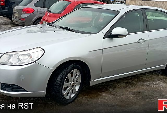 Сірий Шевроле Епіка, об'ємом двигуна 2 л та пробігом 18700 тис. км за 4900 $, фото 1 на Automoto.ua