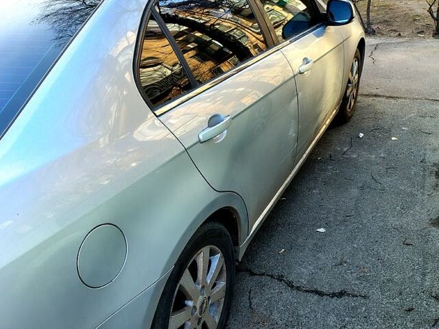 Серый Шевроле Эпика, объемом двигателя 2 л и пробегом 132 тыс. км за 4800 $, фото 1 на Automoto.ua