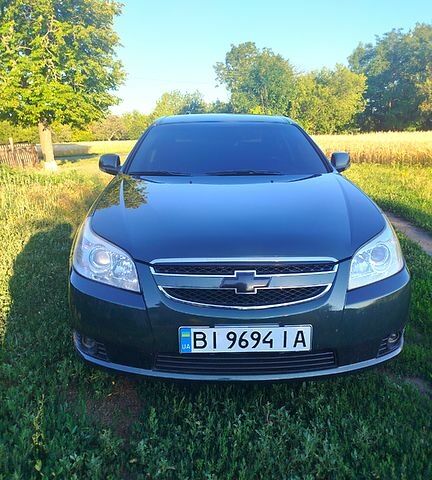 Зеленый Шевроле Эпика, объемом двигателя 2 л и пробегом 170 тыс. км за 6000 $, фото 1 на Automoto.ua