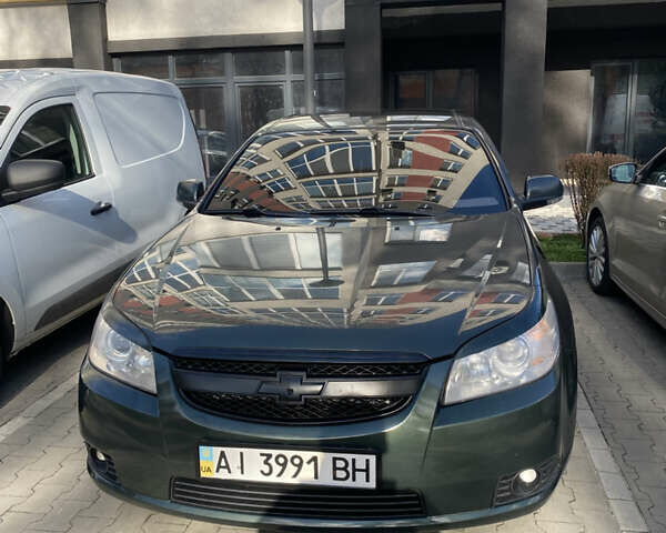 Зеленый Шевроле Эпика, объемом двигателя 2 л и пробегом 220 тыс. км за 5800 $, фото 1 на Automoto.ua