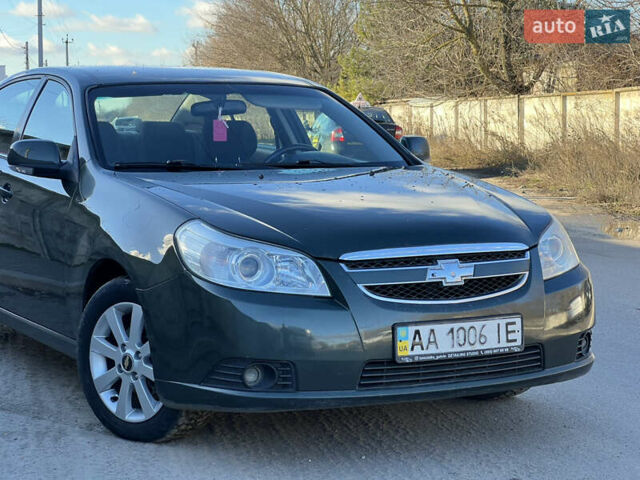 Зеленый Шевроле Эпика, объемом двигателя 2 л и пробегом 283 тыс. км за 4450 $, фото 1 на Automoto.ua